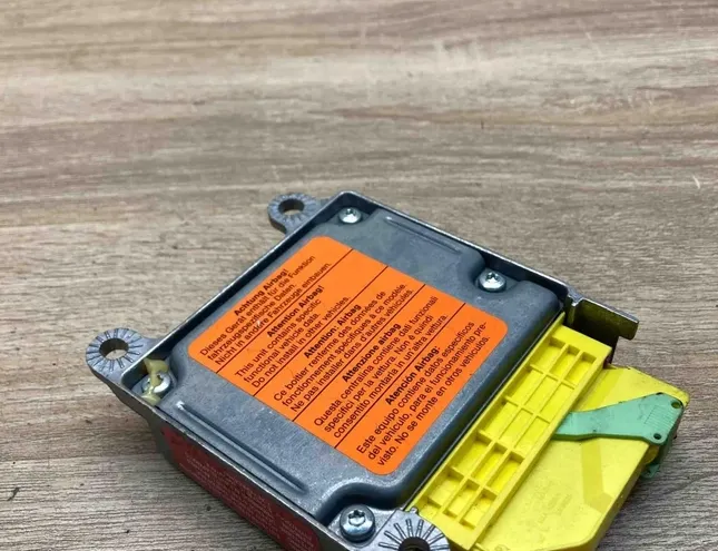 VOLKSWAGEN Golf 1 generation (1974-1993) Drošības / signalizācijas vadības bloks 1J0909609,5WK42800 34383695