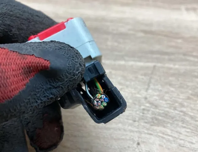 RENAULT Megane 1 generation (1995-2003) Augstsprieguma aizdedzes vads (svečvads) 2S6T14A464,UB019 34383963