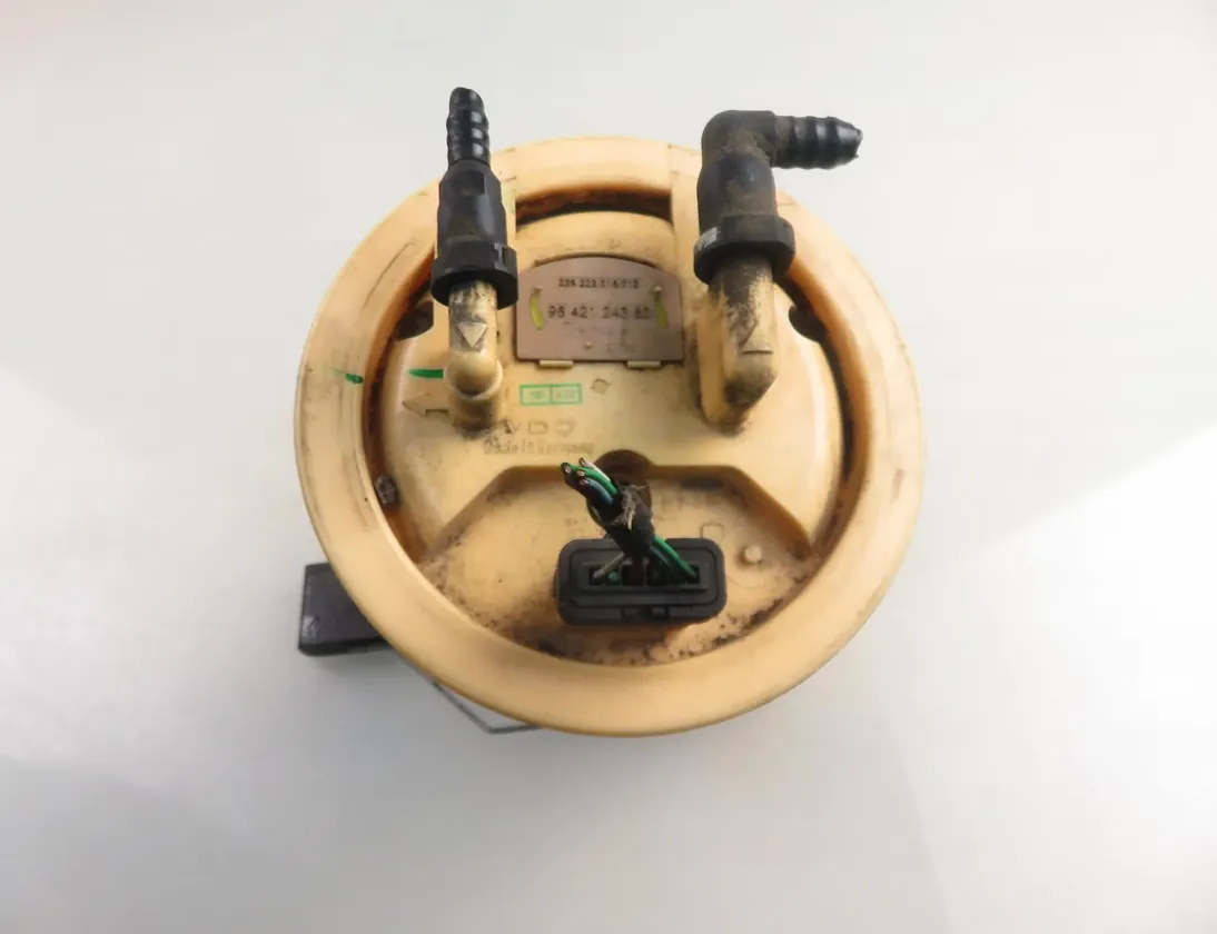 PEUGEOT 206 1 generation (1998-2009) Degvielas sūknis 9642124380 31466645