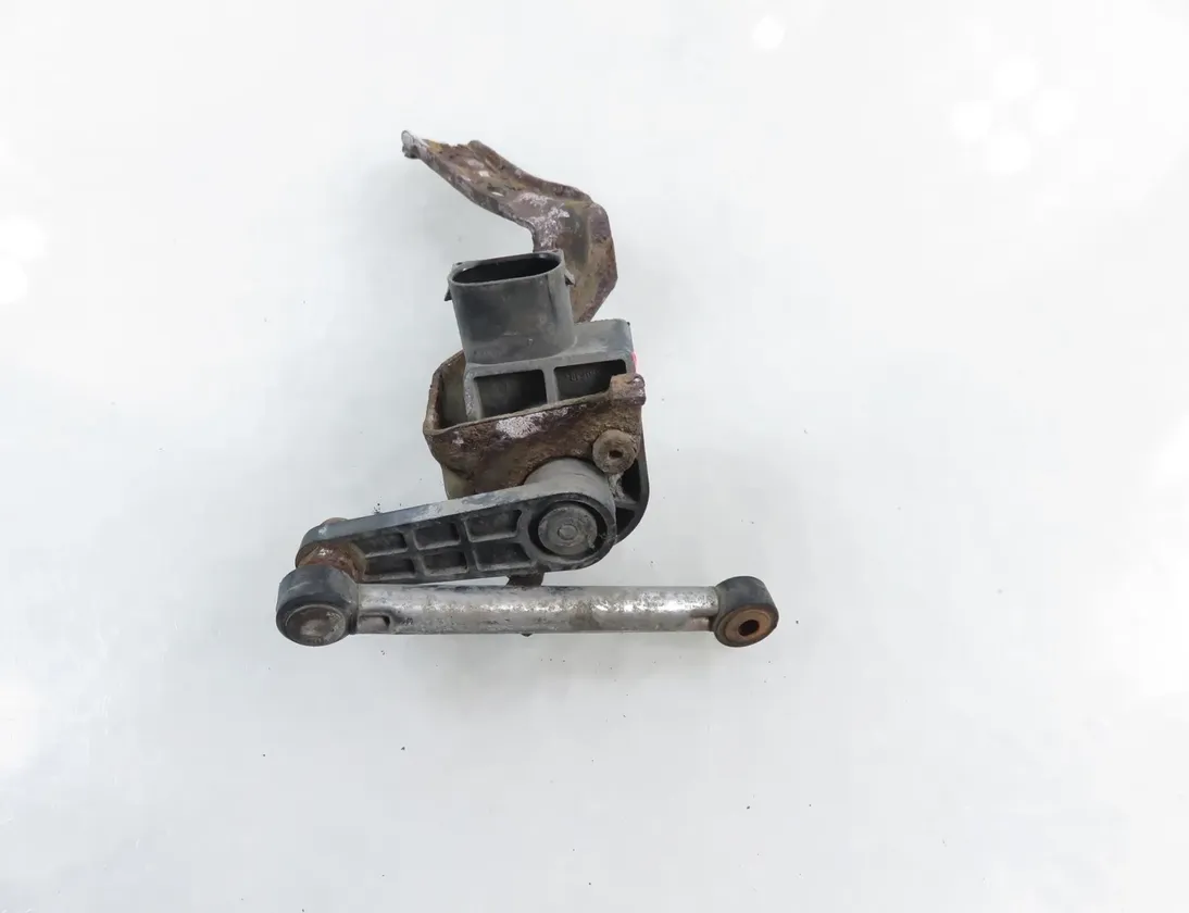 OPEL Vectra C (2002-2005) Левый регулятор высоты 0837596 33570200