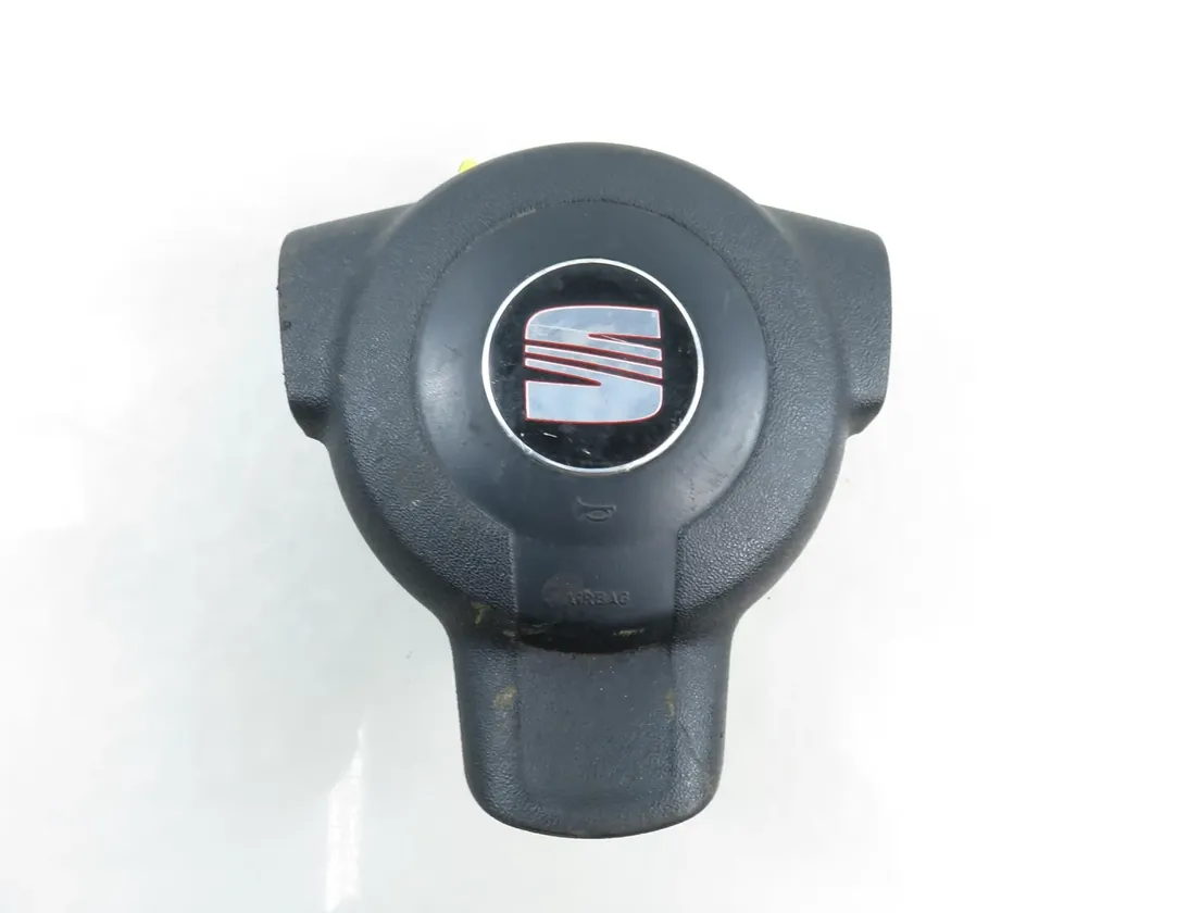 SEAT Ibiza 3 generation (2002-2008) Stūres drošības spilvens 5P0880201Q 33617855
