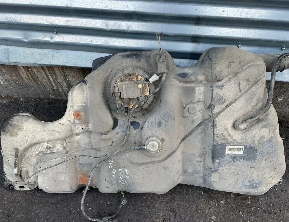 PEUGEOT 5008 1 generation (2009-2016) Топливный бак 34097253