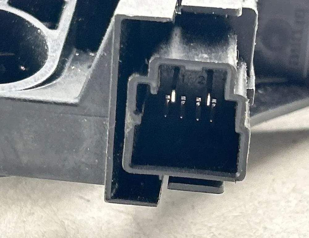 VOLVO V70 3 generation (2007-2020) Aizmugurējo labo durvju loga vadības motorīts 970716101,WR12293 34115941