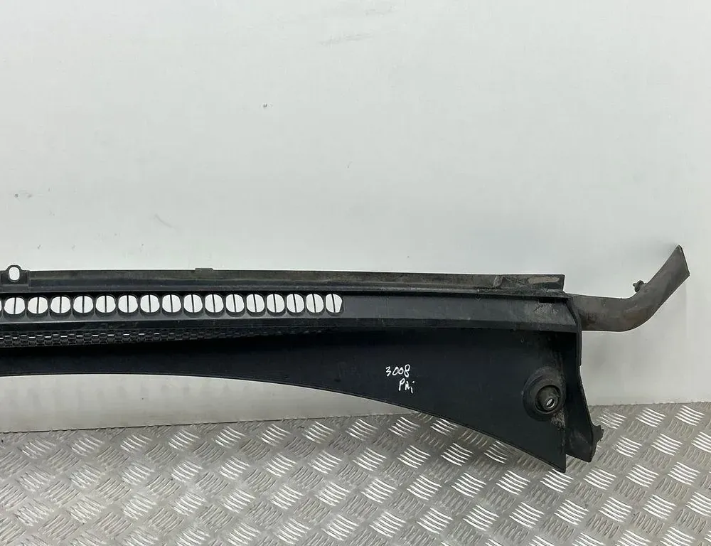 PEUGEOT 3008 2 generation (2017-2023) Front  Wiper Cowl Trim 9671408577 34115471
