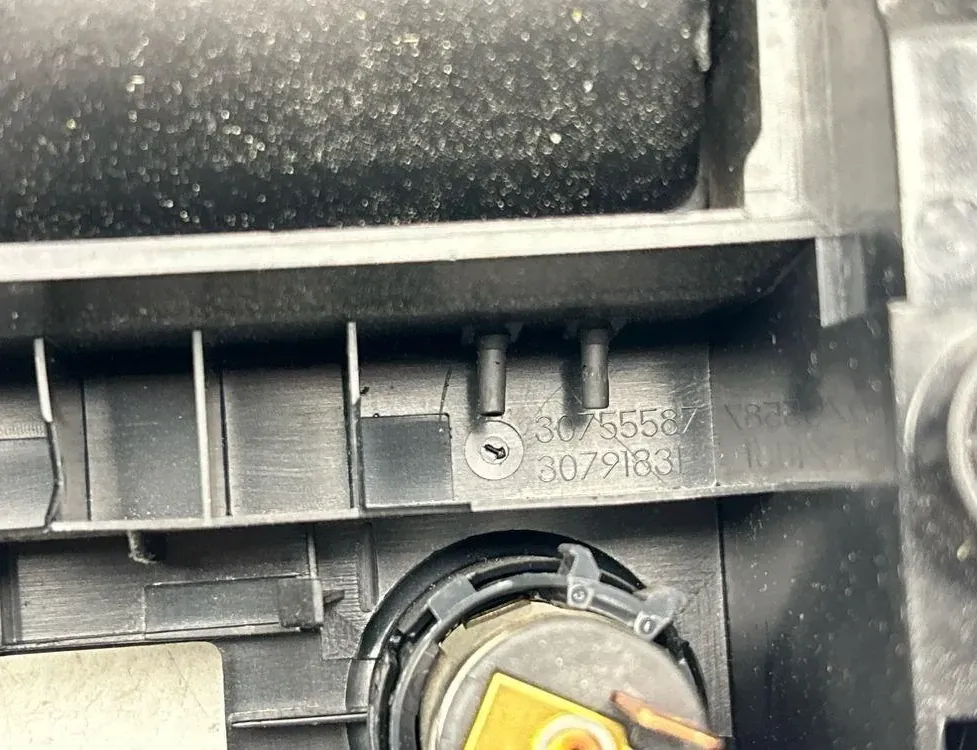 VOLVO V60 1 generation (2010-2020) Roku balsts 30791831,30755587 34119394