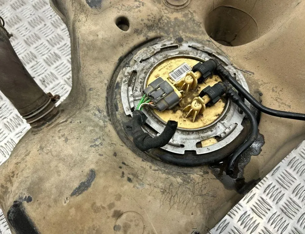 NISSAN Qashqai 2 generation (2013-2023) Топливный бак 172054EA0A 34119218