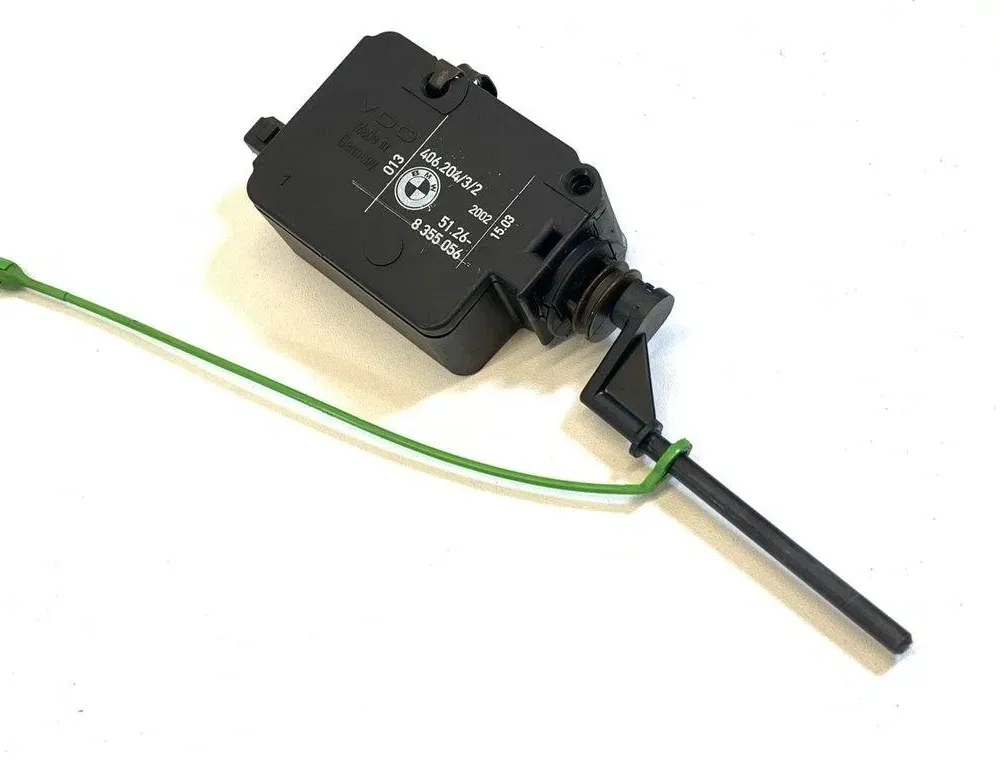 BMW X5 E53 (1999-2006) Замок крышки топливного бака 51.26-8355056,8355056 30682667