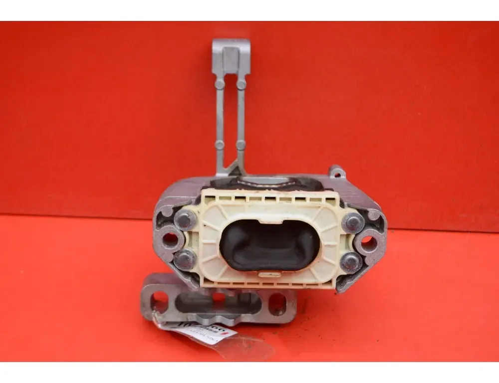 SKODA Fabia 3 generation (2014-2021) Priekšējais motora stiprinājums 2Q0199262BK 34413397