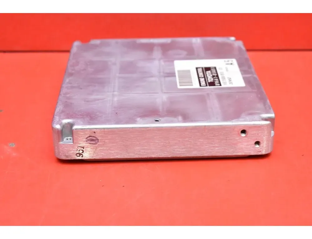 TOYOTA Avensis 2 generation (2002-2009) Motora vadības bloks 89661-05A51 33233401