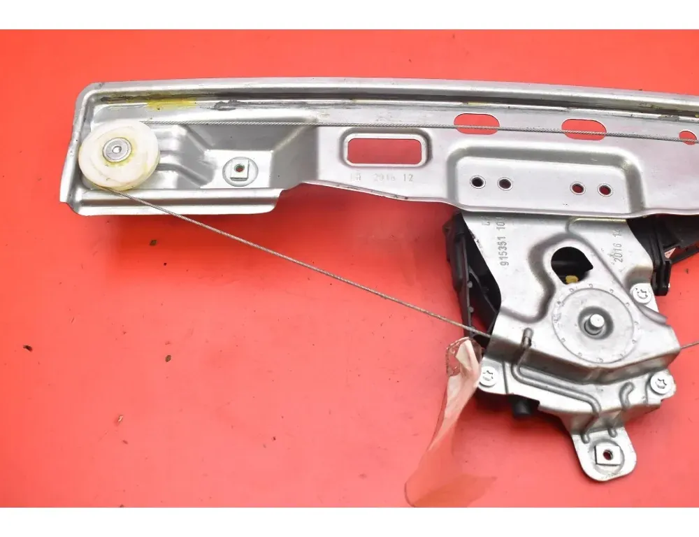 OPEL Zafira C (2012-2016) Rear left door window lifter 13260141 33474103
