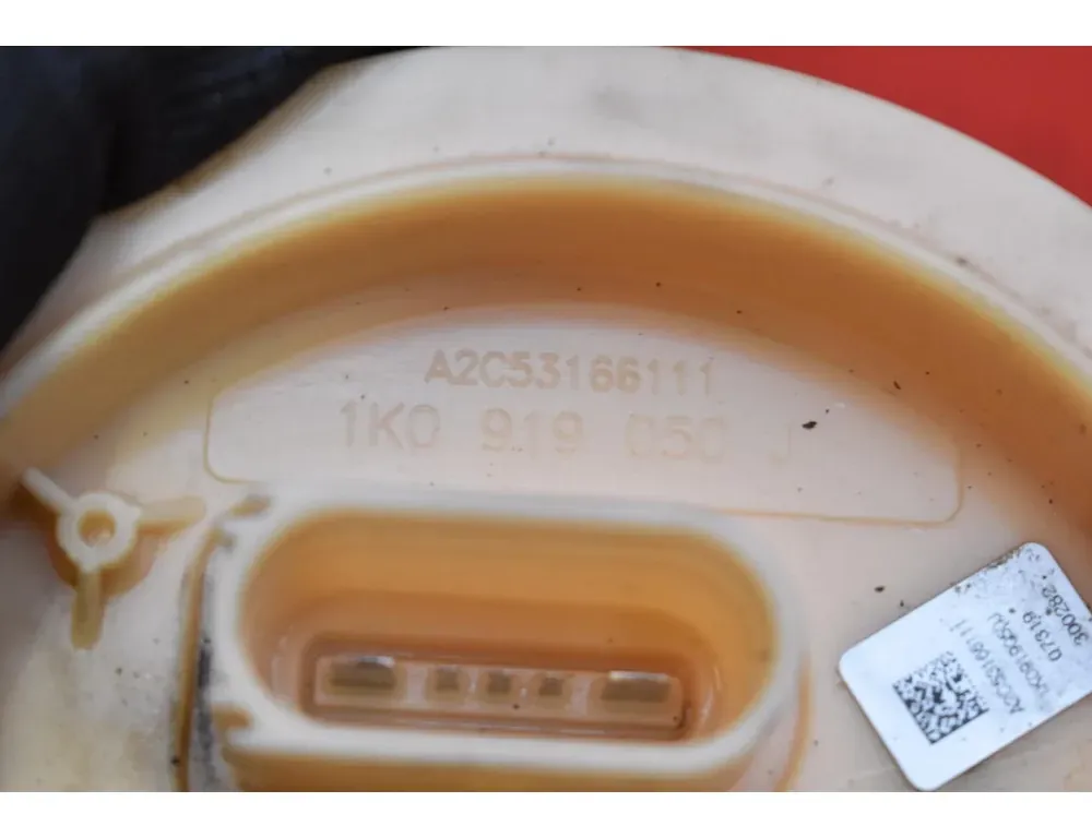 SEAT Altea 1 generation (2004-2013) Топливный насос 1K0919050J 33474226