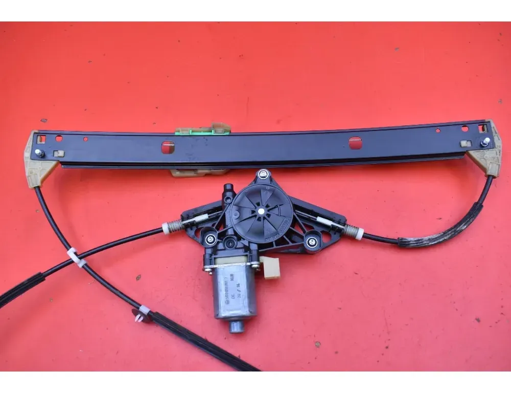 SKODA Octavia 3 generation (2013-2020) Front Left Door Window Regulator 5E0837461 33481541