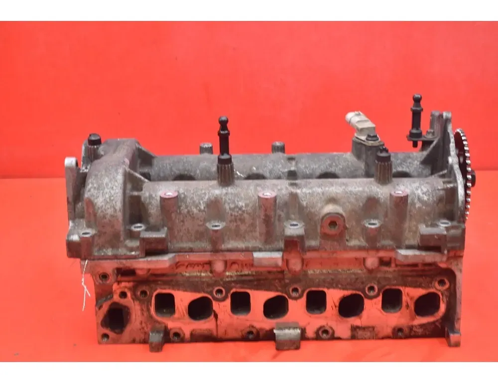 OPEL Astra H (2004-2014) Крышка клапана 33533072