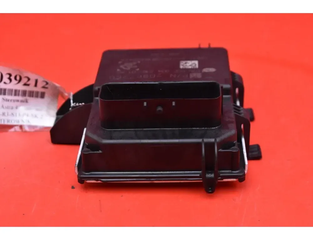 OPEL Astra J (2009-2020) Блок управления двигателем 20867260 33533203