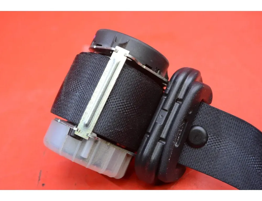 NISSAN Pulsar C13 (2014-2018) Seatbelts 627818200C 34413304