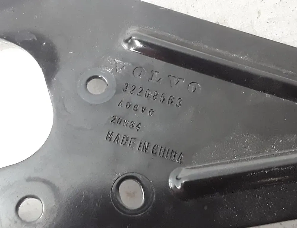 VOLVO XC40 1 generation (2017-2024) Other part 32208563 21013114