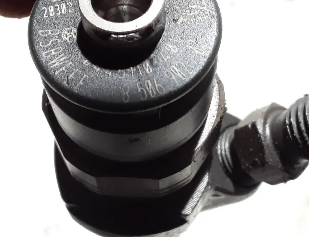 MINI Countryman 1 generation (R60) (2010-2016) Fuel Injector 8506902 21050942