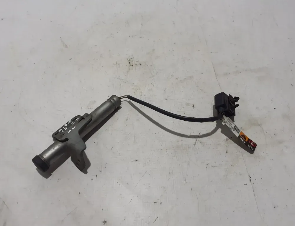 VOLVO S90 2 generation (2016-2023) Петля капота 31688051 33476893