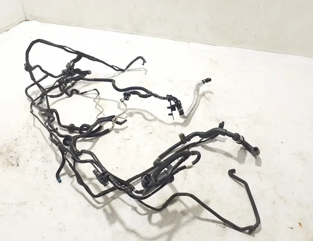 AUDI Q8 4M (2018-2024) Другие шланги 0P2131055L,4M0131051D 33591405