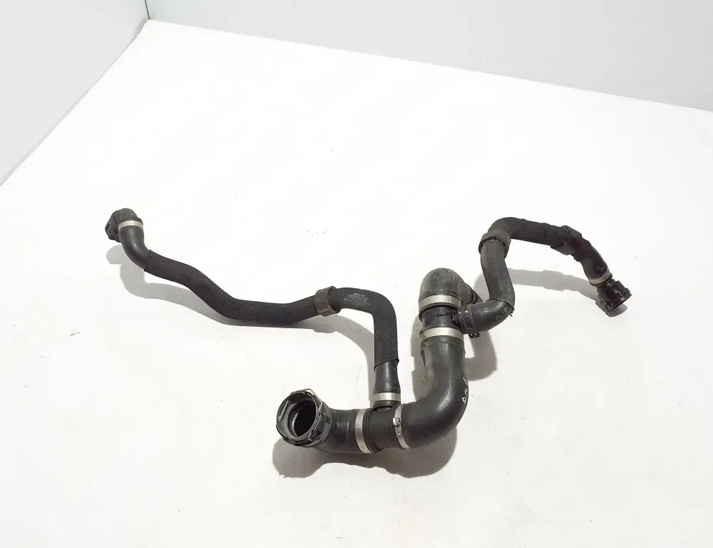 MERCEDES-BENZ AMG GT C190 (2014-2023) Шланг радиатора охлаждения двигателя правой стороны A2905006500 33728245