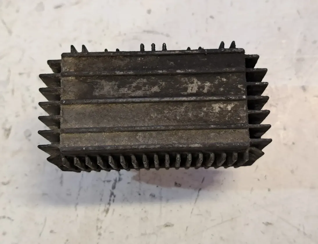 SAAB 93 1 generation (1956-1960) Aizdedzes sveces 9132691,09132691,55354141,51299008 25978040