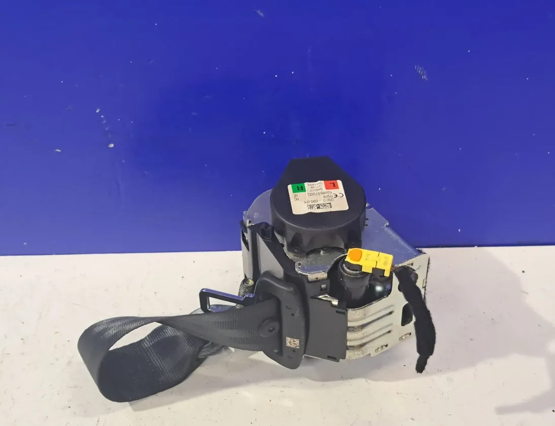 JAGUAR XE 1 generation (2014-2024) Rear Right Seatbelt 629855700D 33134516