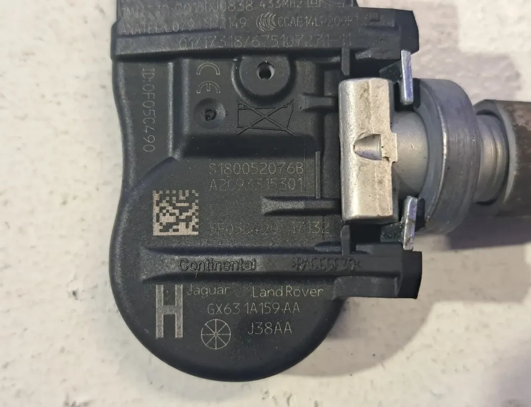 JAGUAR F-Type 1 generation (2013-2024) Датчик давления в шинах A2C93315301 33333088