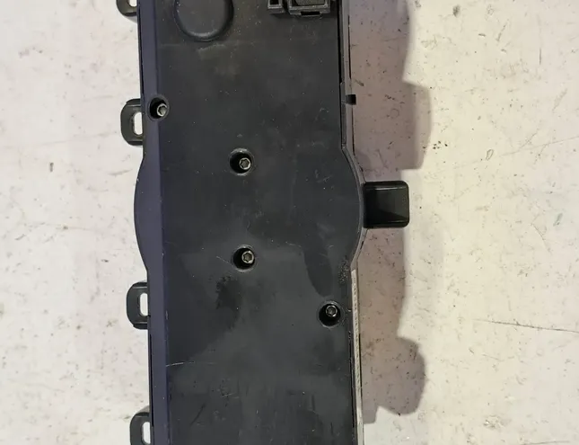 MERCEDES-BENZ GL-Class X164 (2006-2012) Climate  Control Unit A1648700689 33389204