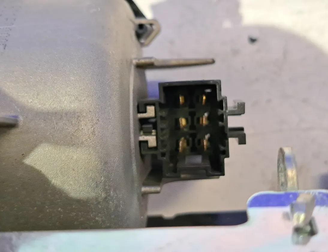 MERCEDES-BENZ S-Class W221 (2005-2013) Front Left Seatbelt A2208600111 33438342