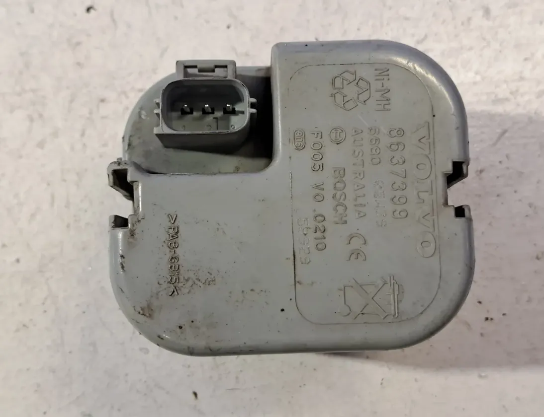 VOLVO XC90 1 generation (2002-2014) Сирена сигнализации 8637399 33522946