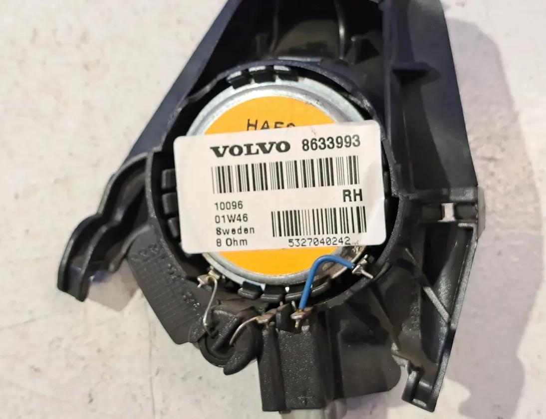 VOLVO V70 2 generation (2000-2008) Front Right Door Loudspeaker 8633993 33548789