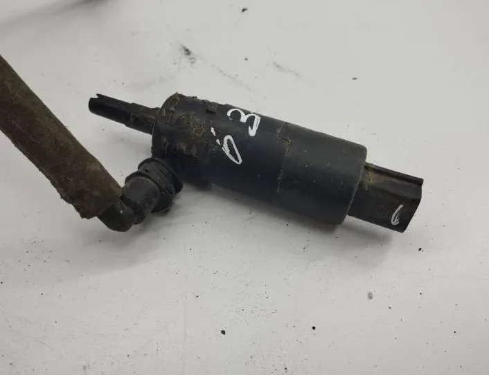 BMW 5 Series E60/E61 (2003-2010) Headlight washer motor 001004,8377430 26450036