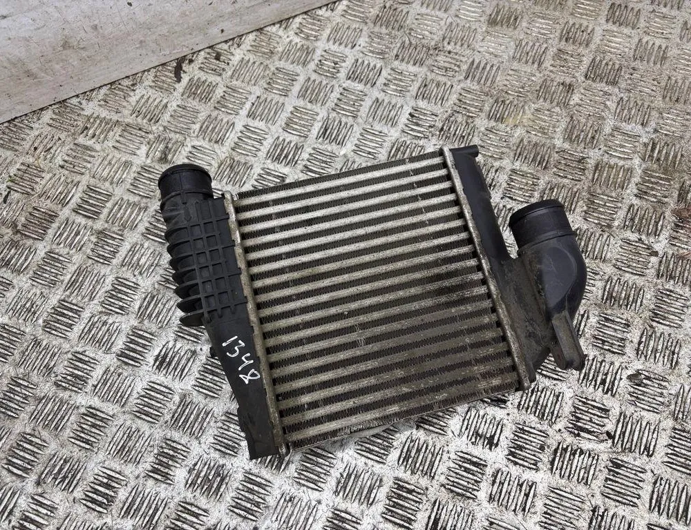 PEUGEOT 308 3 generation (2021-2023) Starpdzesētāja/interkūlera radiators 9675627980 33369453