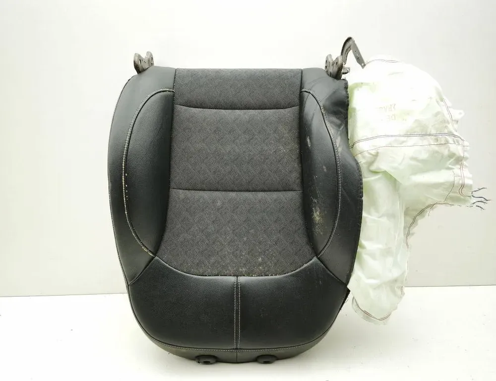 KIA Niro 1 generation (2016-2022) Priekšējais labais sēdeklis 33470046