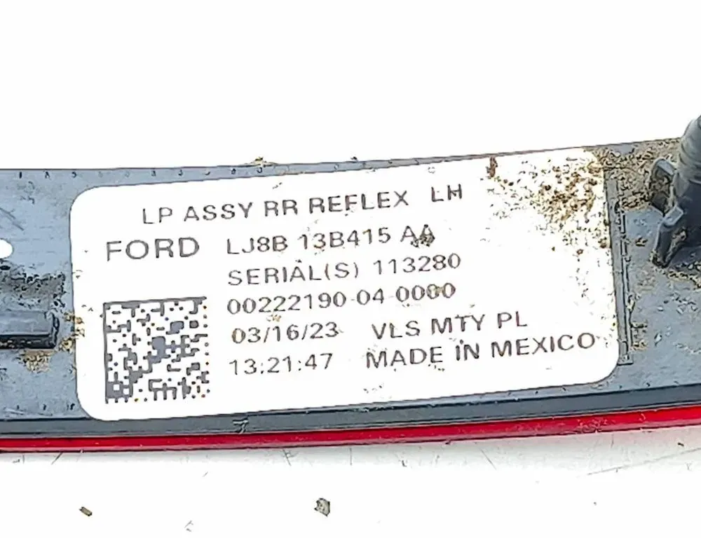 FORD USA Mustang Mach-E 1 generation (2020-2024) Aizmugurējā kreisā bufera atstarotājs 00222190040000,LJ8B13B415AA 33491765