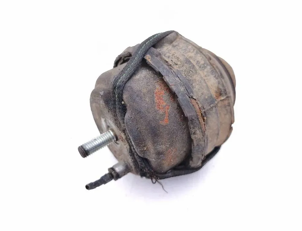 VOLVO XC60 Передняя подушка двигателя 33580654