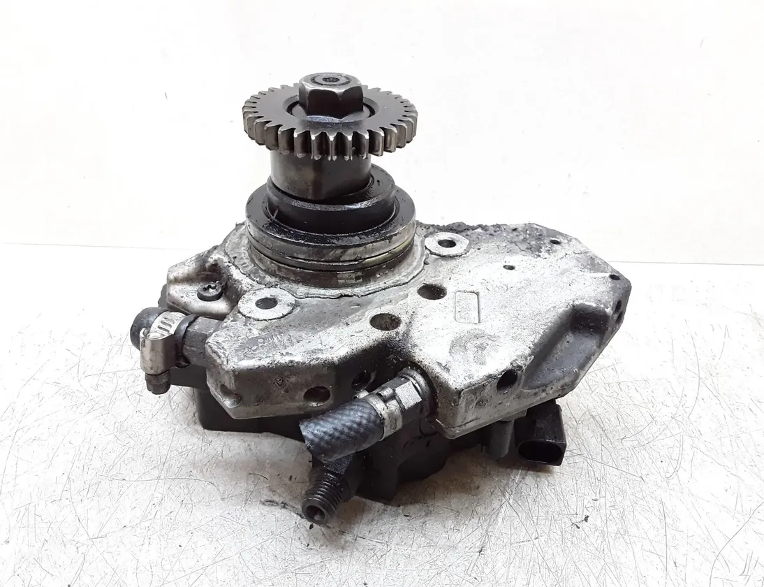 MERCEDES-BENZ E-Class W211/S211 (2002-2009) Fuel Pump A6420700501,0445010145 23596673