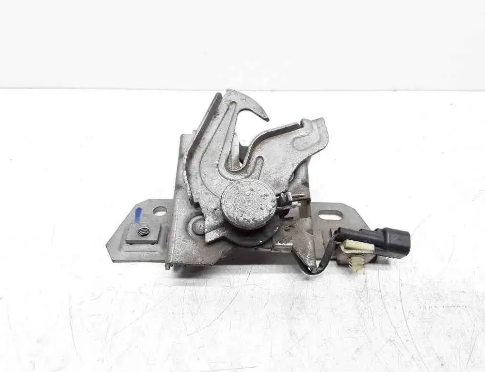 VOLVO V50 1 generation (2003-2012) Bonnet Lock 30716530,30716529 32653446