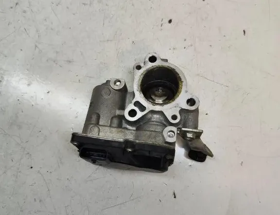 NISSAN Qashqai 2 generation (2013-2023) EGR Valve 147100361r 33327901