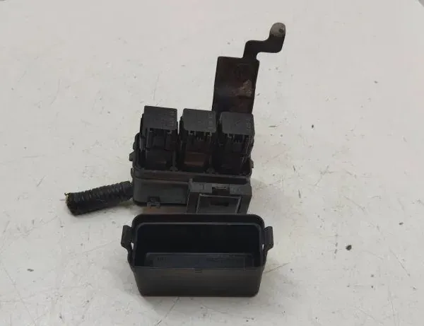 NISSAN Qashqai 2 generation (2013-2023) Drošinātāju kārba 64200049 33328232