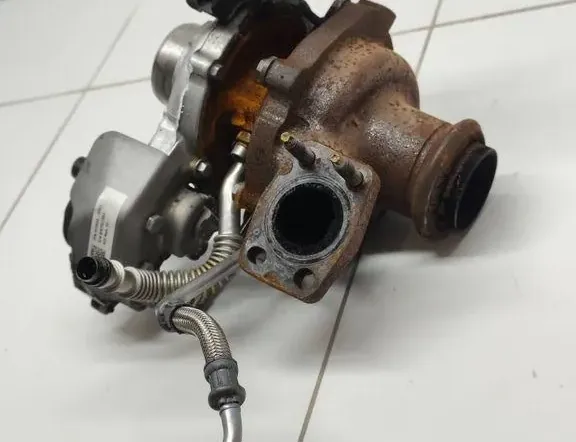 PEUGEOT 308 T9 (2013-2021) Turbīna 8587890001 33331284