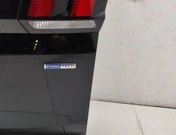 PEUGEOT 2008 2 generation (2019-2023) Крышка багажника 33331315