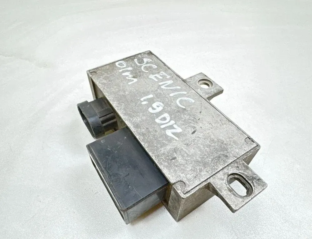 RENAULT Megane 1 generation (1995-2003) Aizdedzes sveces 7700111525 31361543