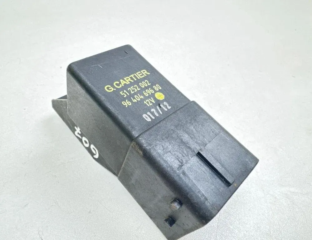 PEUGEOT 607 1 generation (2000-2008) Spark Glow Plugs 9640469680 31364138