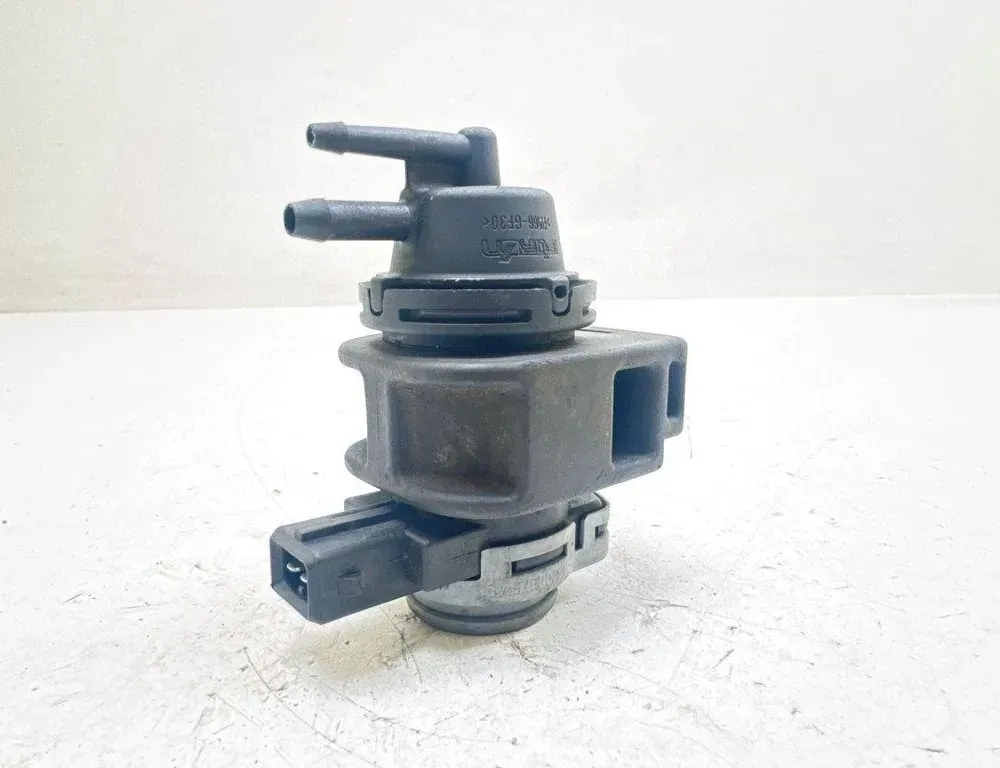 NISSAN X-Trail T31 (2007-2014) Solenoīda vārsts 8200575400 31376477
