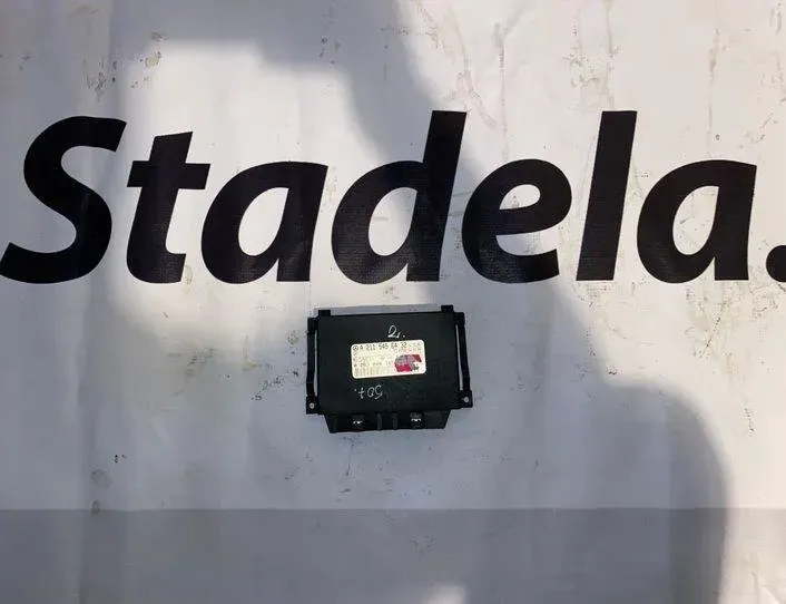 MERCEDES-BENZ E-Class W211/S211 (2002-2009) PDC Parking Distance Control Unit 564,320,263,000,154 21490530