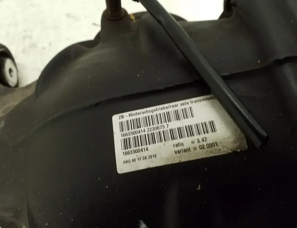 MERCEDES-BENZ GLS-Class X166 (2015-2020) Rear Differential A1663500414 33787354