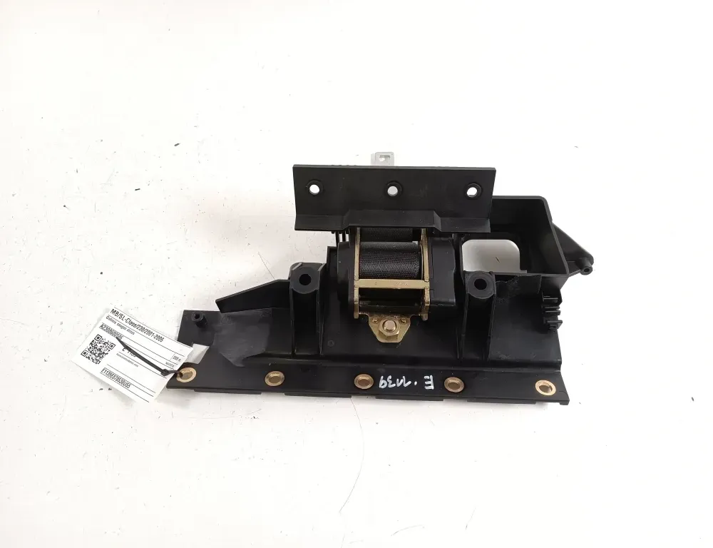 MERCEDES-BENZ SL-Class R230 (2001-2011) Rear Left Seatbelt A2308600586 34206680
