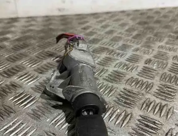 VOLKSWAGEN Golf 3 generation (1991-1998) Aizdedzes atslēga 1J0419959A,4B0905851C,4B0905851F,4B0905851B 32461719