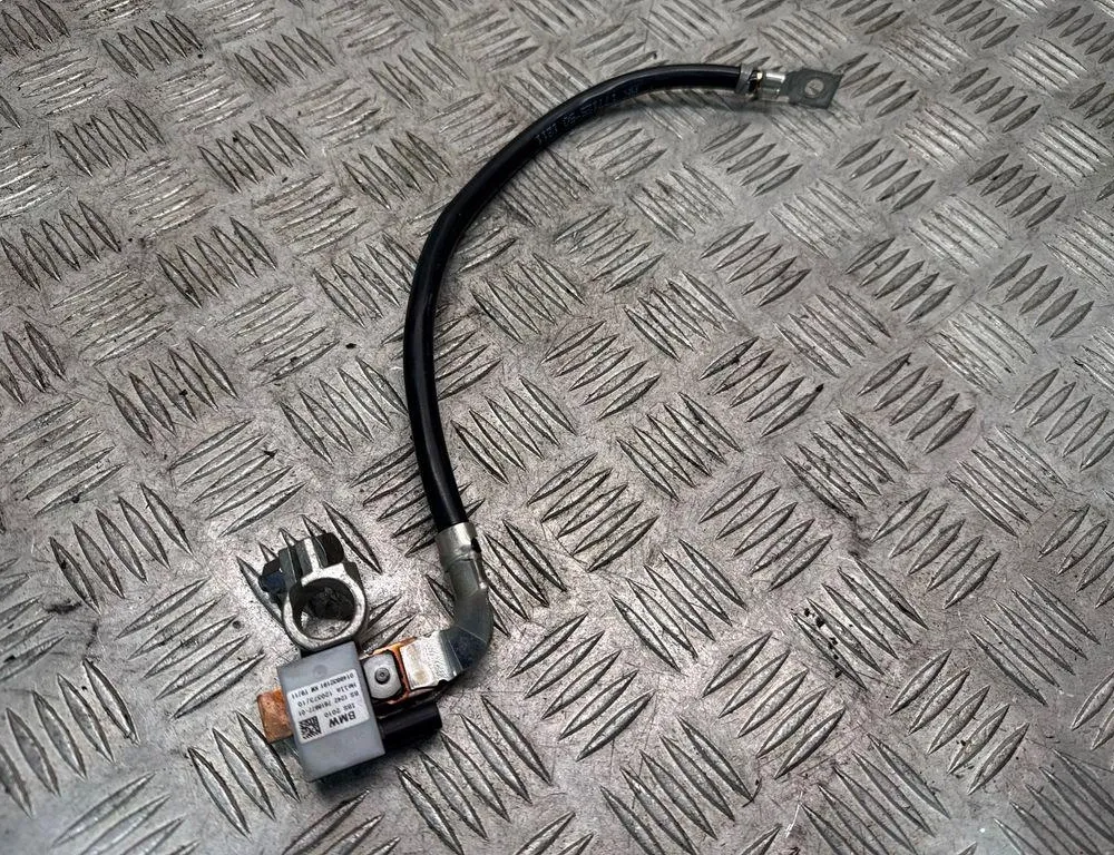 BMW X1 E84 (2009-2015) Akumulātora mīnusa vads 7618677 33201036